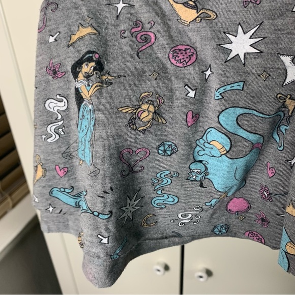 Disney Aladdin Graphic Tank Top - Picture 6 of 11